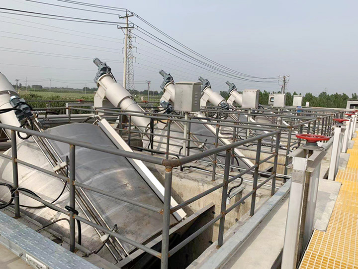 XLS1型螺旋細格柵機